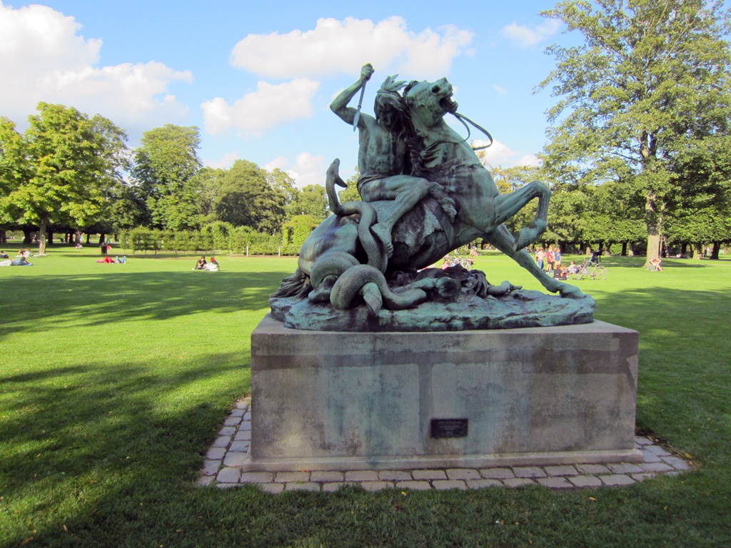 Statue at Kongens Have